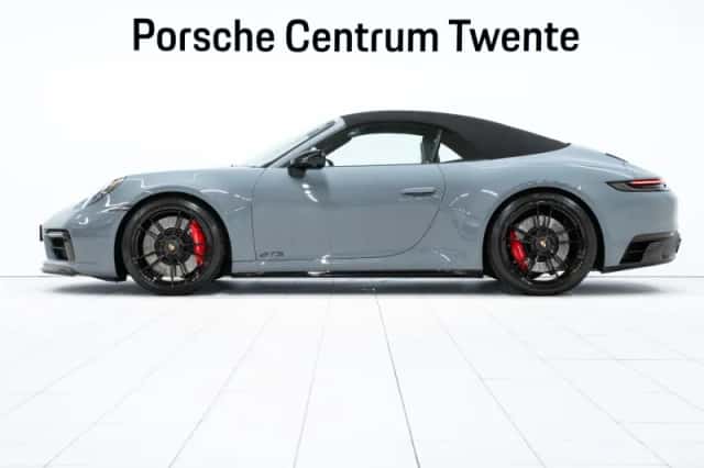 Porsche 911 (2024) thumbnail 6
