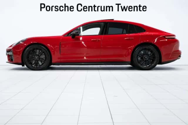 Porsche Panamera (2025) thumbnail 5