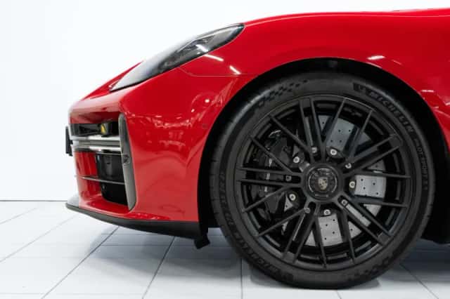Porsche Panamera (2025) thumbnail 6