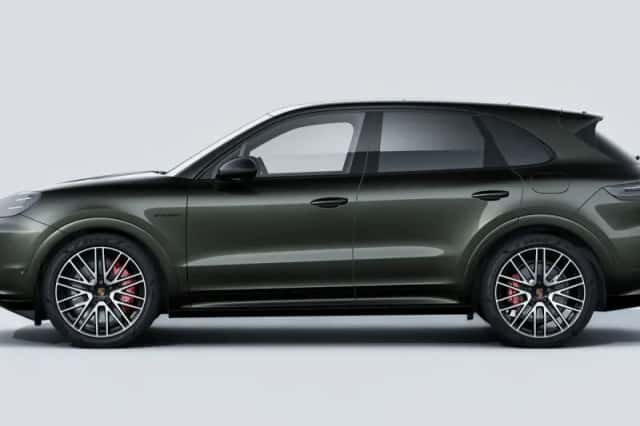 Porsche Cayenne (2026) thumbnail 3