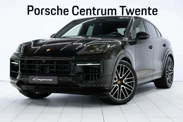 Porsche Cayenne (2024) thumbnail 1