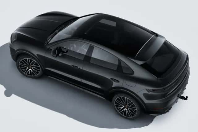 Porsche Cayenne (2024) thumbnail 4