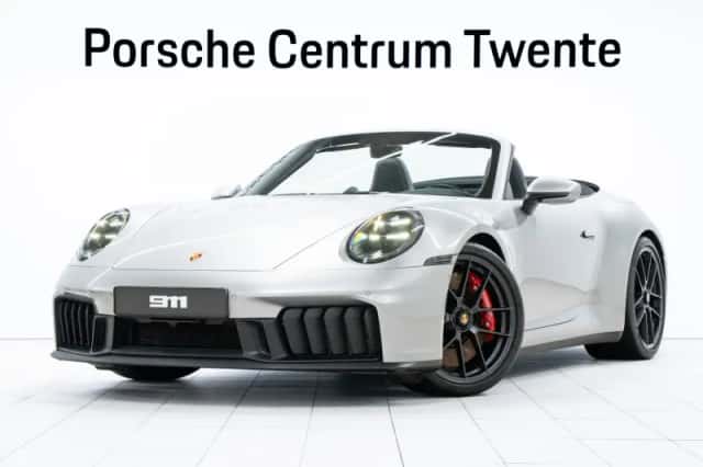Porsche 911 (2025) thumbnail 1