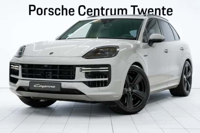 Porsche Cayenne (2025) thumbnail 1