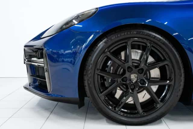 Porsche Panamera (2024) thumbnail 6
