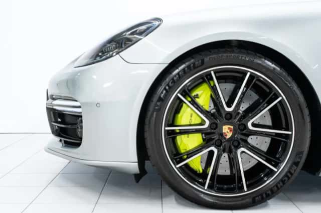 Porsche Panamera (2019) thumbnail 6