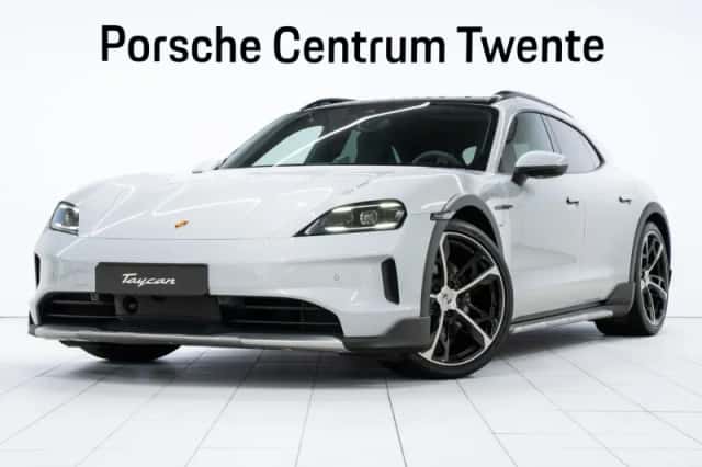 Porsche Taycan (2024) thumbnail 1