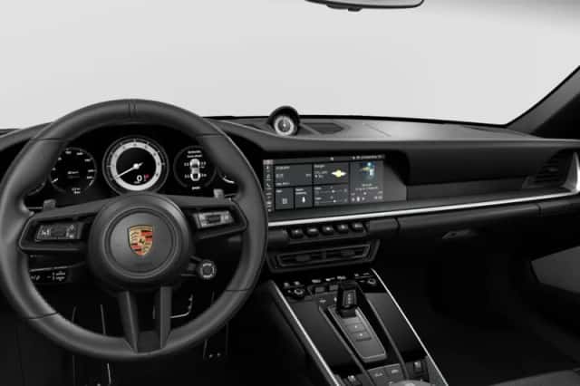 Porsche 911 (2019) thumbnail 5