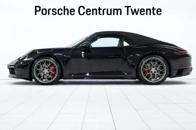 Porsche 911 (2019) thumbnail 6