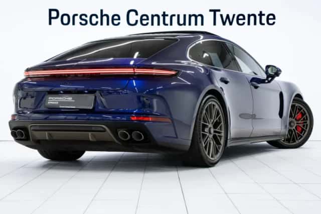 Porsche Panamera (2025) thumbnail 3