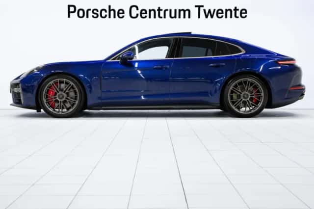 Porsche Panamera (2025) thumbnail 5