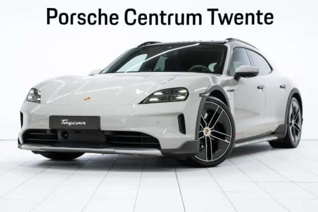 Porsche Taycan (2024) thumbnail 1