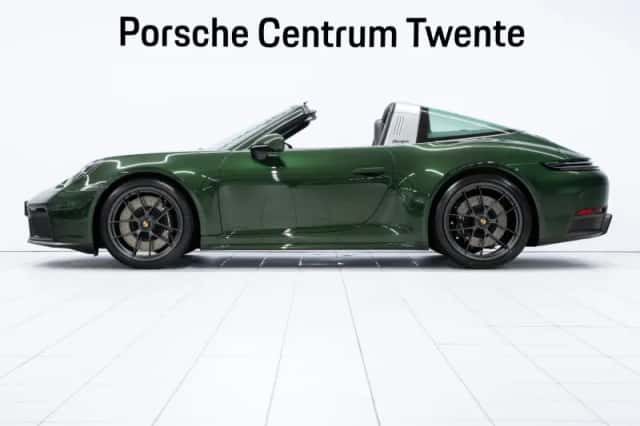 Porsche 911 (2026) thumbnail 5