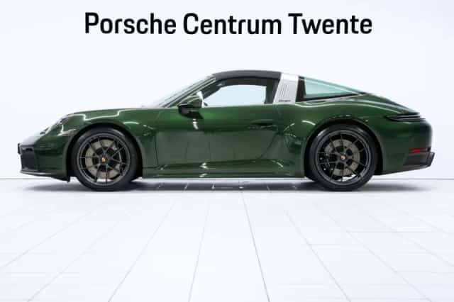 Porsche 911 (2026) thumbnail 6