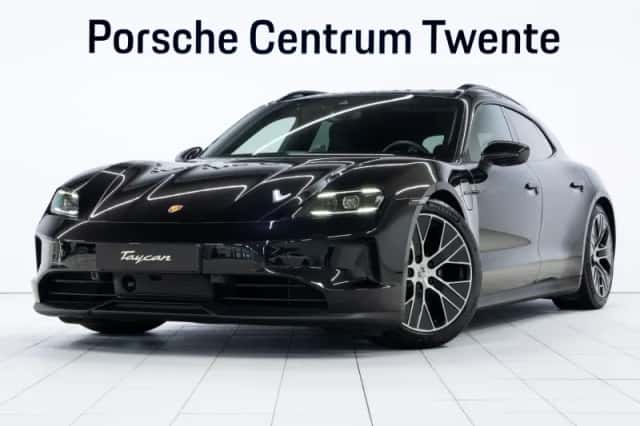 Porsche Taycan (2024) thumbnail 1