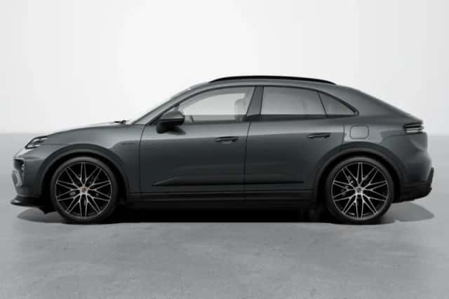 Porsche Macan (2024) thumbnail 2