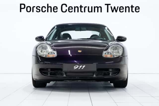Porsche 911 (1999) thumbnail 2