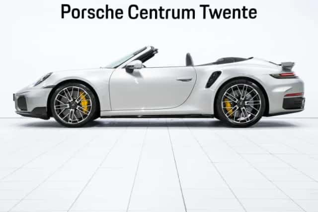 Porsche 911 (0) thumbnail 5