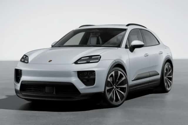 Porsche Macan (2024) thumbnail 1