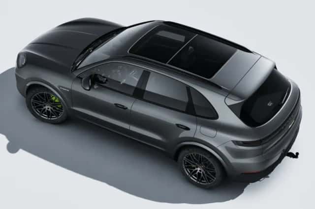 Porsche Cayenne (2025) thumbnail 4