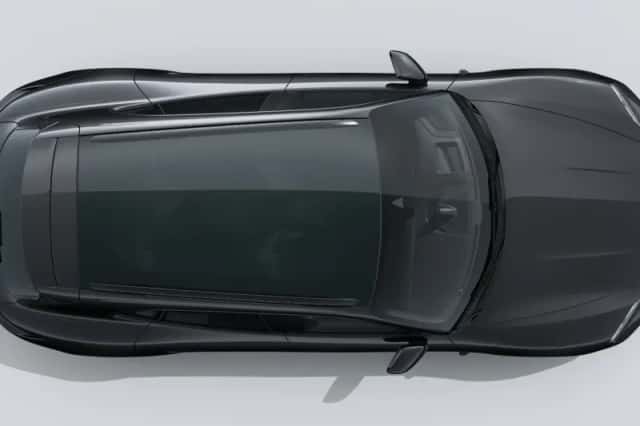 Porsche Taycan (2025) thumbnail 5
