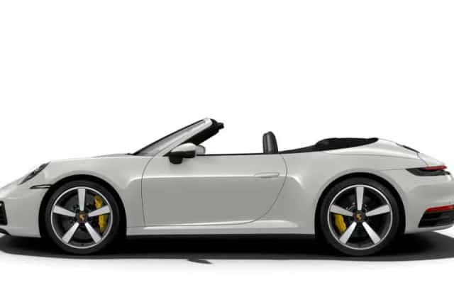 Porsche 911 (2019) thumbnail 2