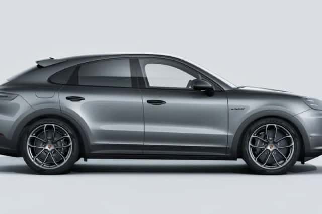 Porsche Cayenne (2025) thumbnail 6