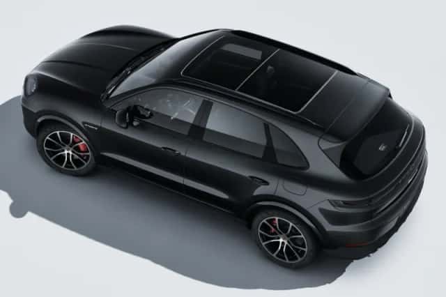 Porsche Cayenne (2025) thumbnail 4