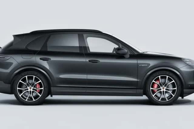 Porsche Cayenne (2025) thumbnail 6