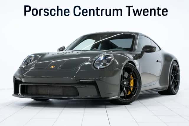 Porsche 911 (2022) thumbnail 1