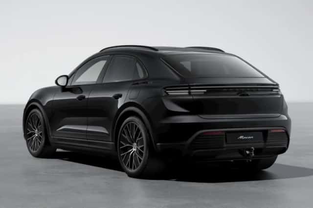 Porsche Macan (2025) thumbnail 3