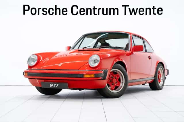 Porsche 911 (1977) thumbnail 1