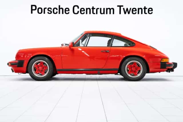Porsche 911 (1977) thumbnail 5