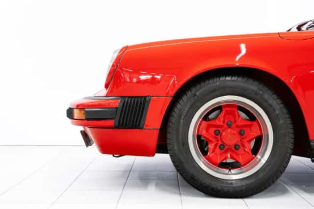 Porsche 911 (1977) thumbnail 6