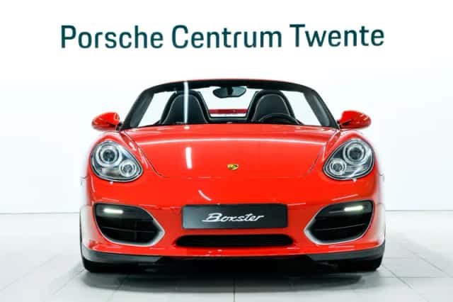 Porsche Boxster (2011) thumbnail 2