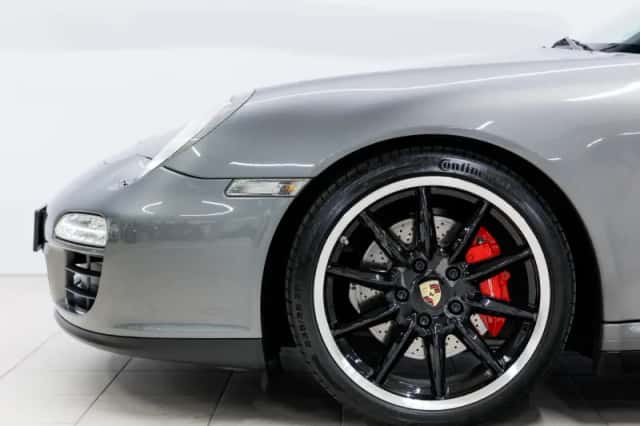 Porsche 911 (2011) thumbnail 6