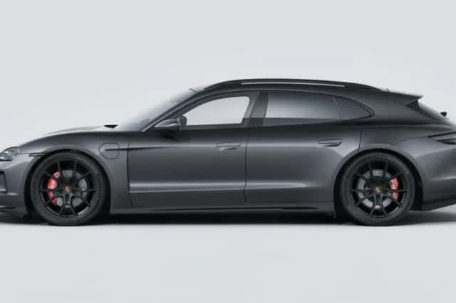 Porsche Taycan (2025) thumbnail 2