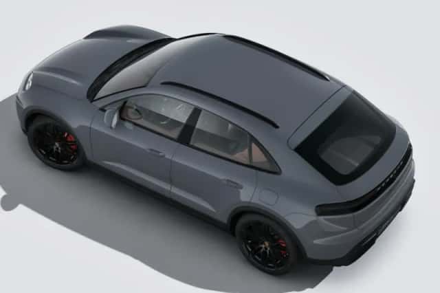 Porsche Macan (2025) thumbnail 4