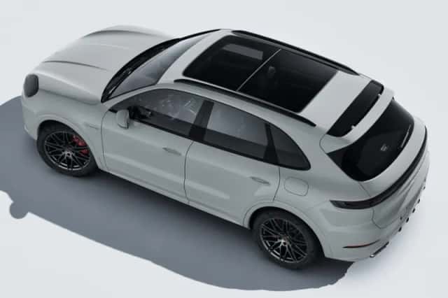 Porsche Cayenne (2025) thumbnail 4
