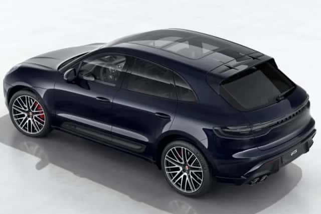 Porsche Macan (2021) thumbnail 4