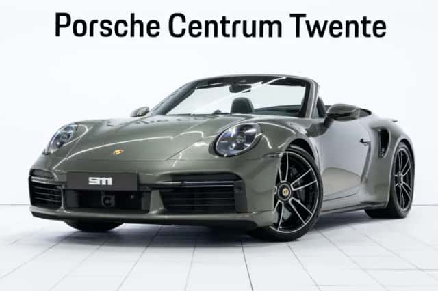 Porsche 911 (2020) thumbnail 1