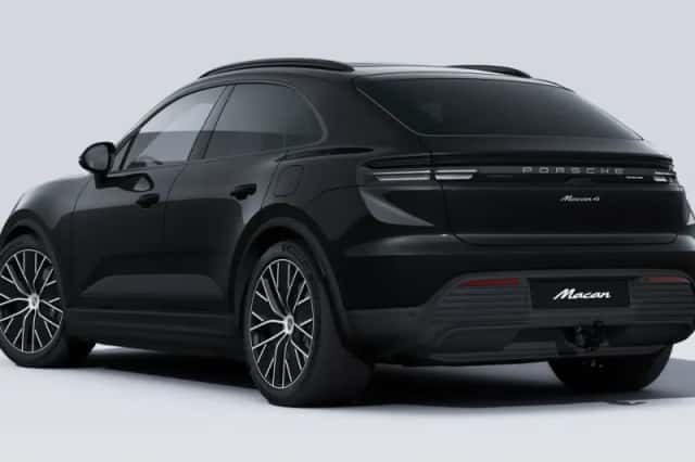 Porsche Macan (2025) thumbnail 3