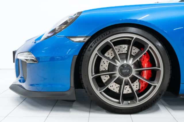 Porsche 911 (2015) thumbnail 6