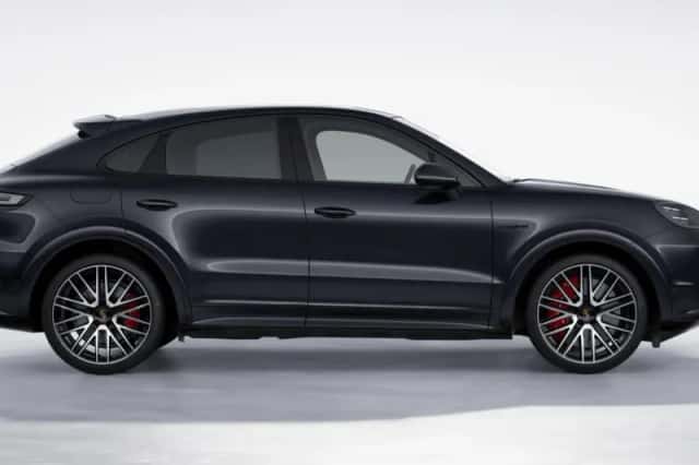 Porsche Cayenne (2024) thumbnail 6