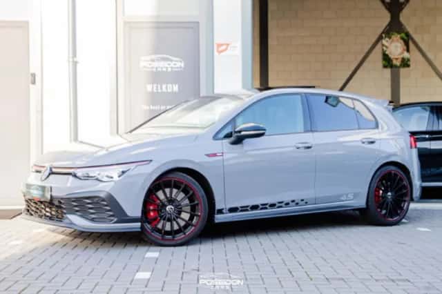 Volkswagen Golf (2022) thumbnail 1