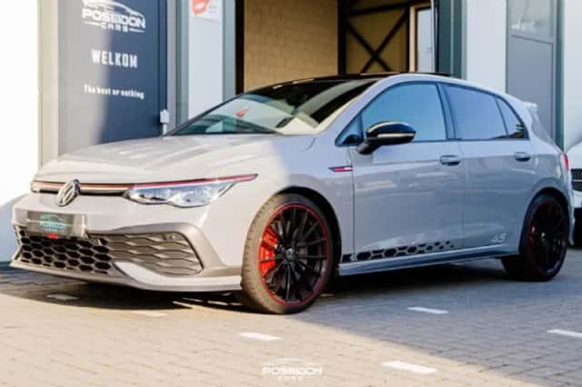 Volkswagen Golf (2022) thumbnail 3