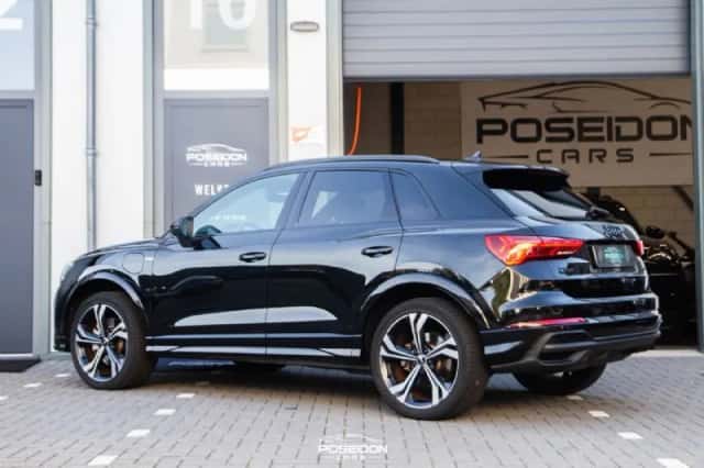 Audi Q3 (2022) thumbnail 6