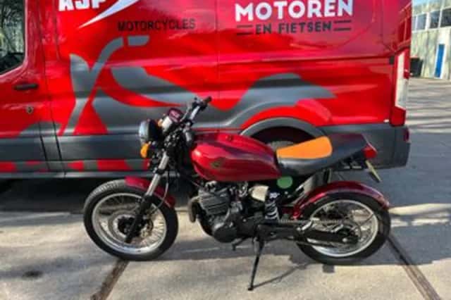 Honda RD09 (2000) thumbnail 4