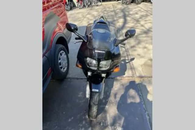 Honda VFR (1995) thumbnail 4