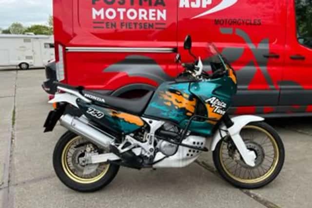 Honda XRV (1995) thumbnail 1